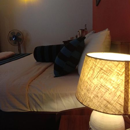 White House Ella Hotel Екстериор снимка