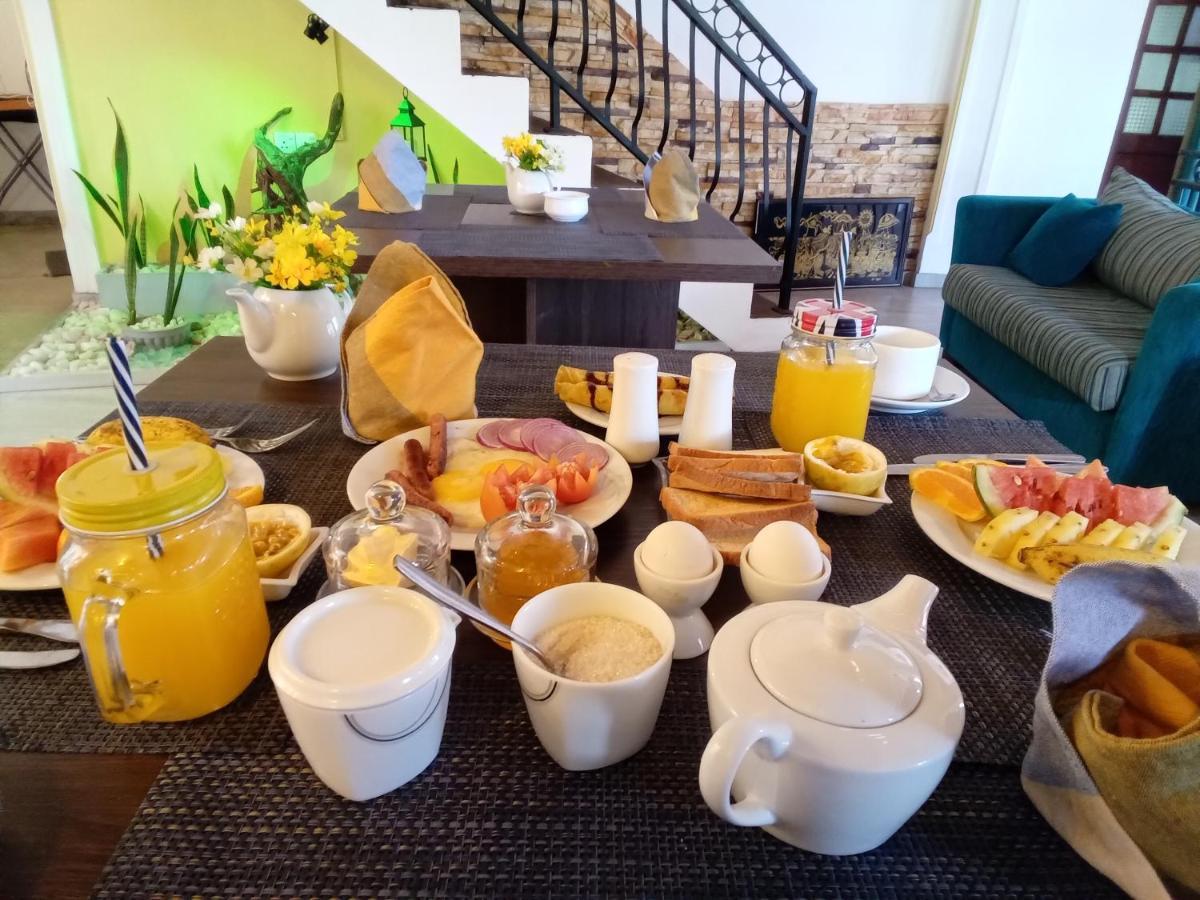 White House Ella Hotel Екстериор снимка