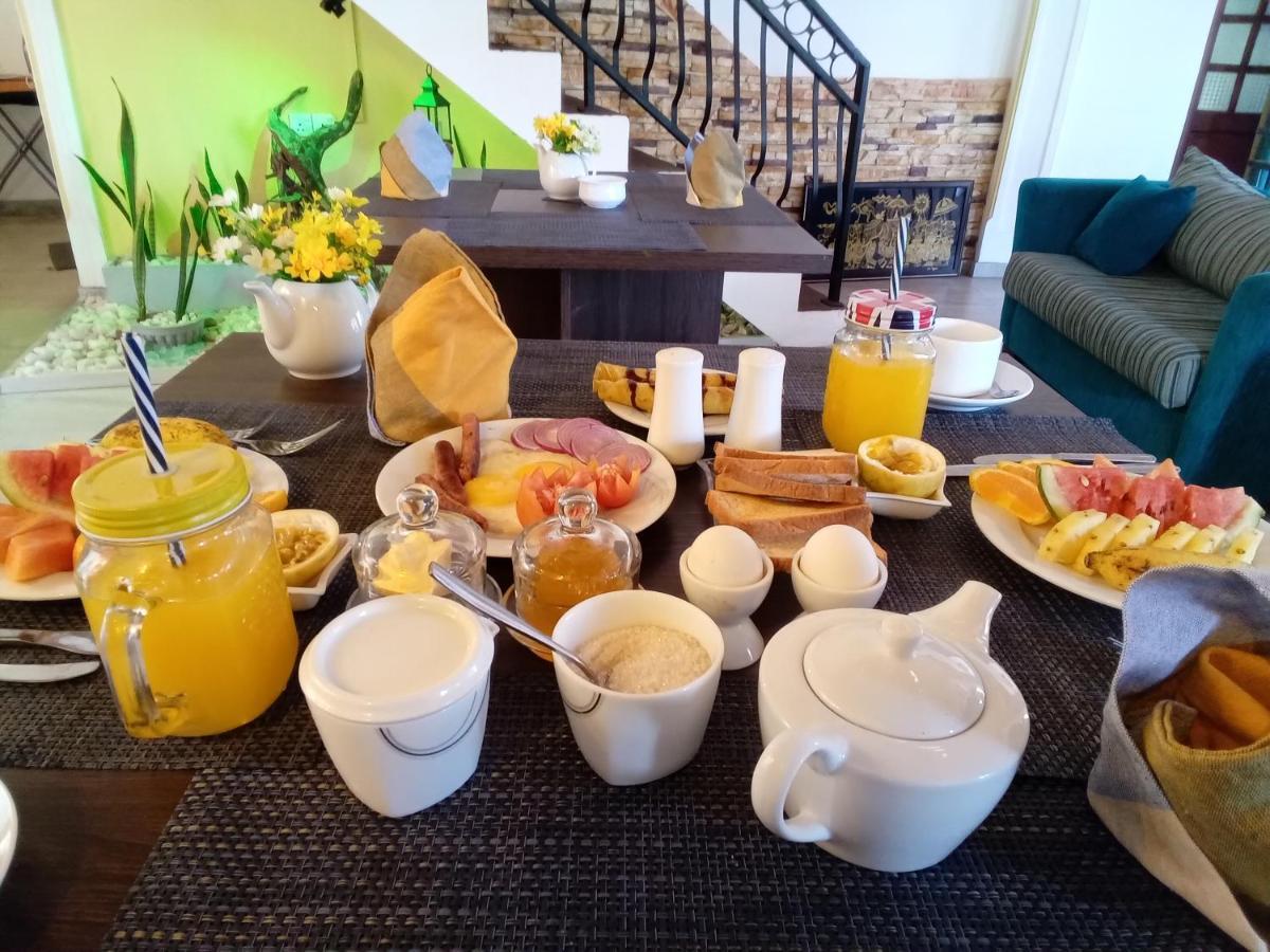 White House Ella Hotel Екстериор снимка
