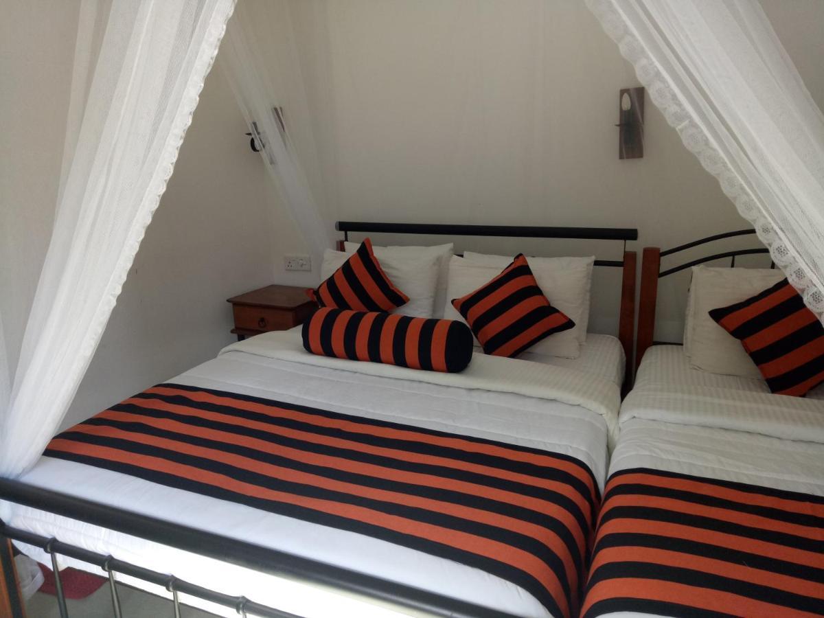 White House Ella Hotel Екстериор снимка